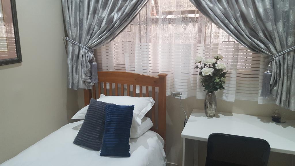 Hotel Kings Halt Bloemfontein Exterior foto